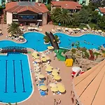 אתר נופש Gypsophila Village אנטליה
