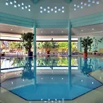אתר נופש Gypsophila Village אנטליה