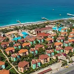 리조트 Gypsophila Village 5*